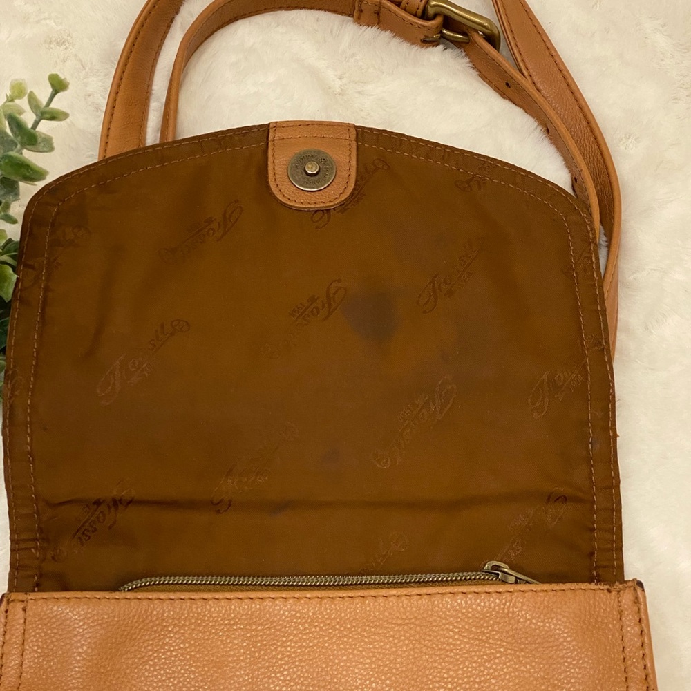 Fossil Brown Leather Crossbody Bag/Purse - Picture 10 of 15